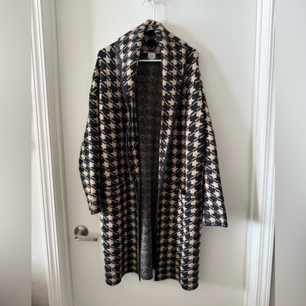 Like New A New Day Jacquard Coatigan Sweater - Picture 4 of 10